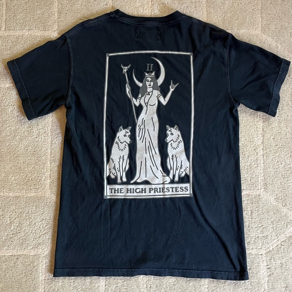 Hell Babes The High Priestess Shirt - Picture 2 of 9